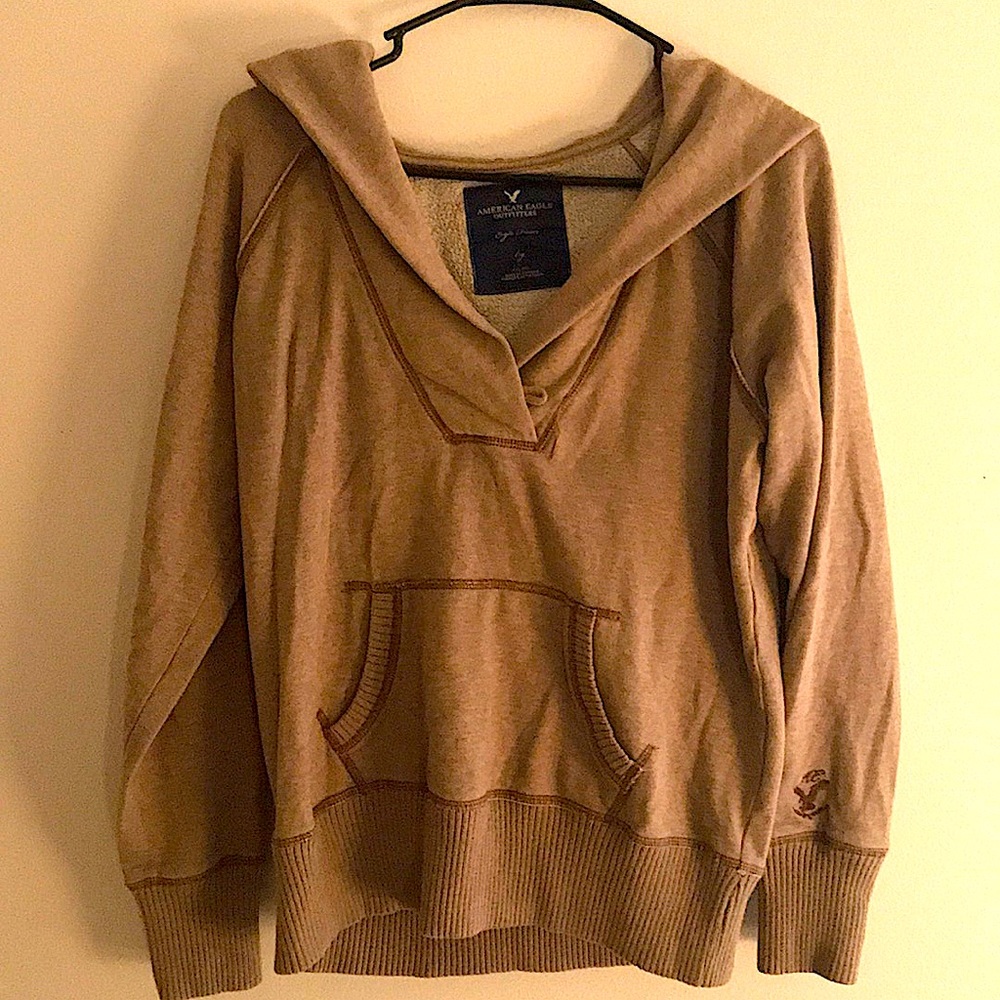 American eagle large tan women’s sweatshirt